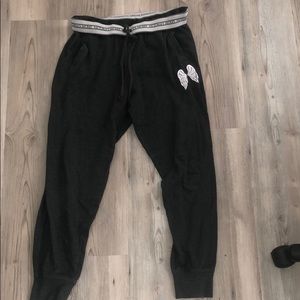 VICTORIA SECRET sweatpants
